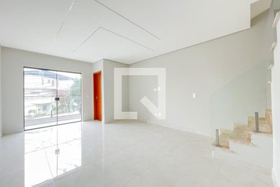 Casa, 3 quartos, 130 m² - Foto 1