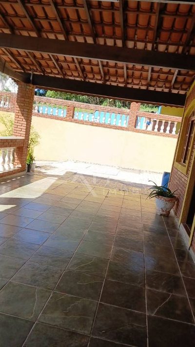 Chácara, 3 quartos, 2570 m² - Foto 4