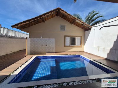 Casa, 3 quartos, 202 m² - Foto 1