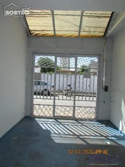 Casa, 3 quartos, 1380 m² - Foto 3