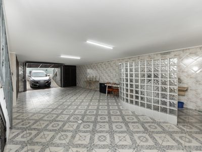 Casa, 4 quartos, 200 m² - Foto 1