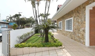 Casa, 3 quartos, 174 m² - Foto 1