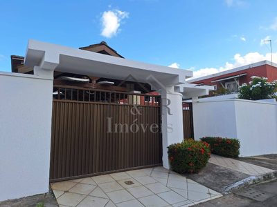 Casa, 3 quartos, 196 m² - Foto 1