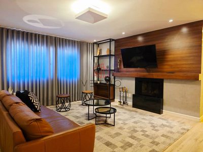 Apartamento, 3 quartos, 160 m² - Foto 2