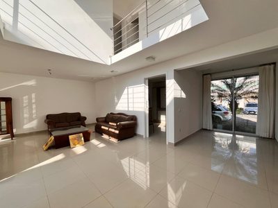 Casa, 3 quartos, 220 m² - Foto 3