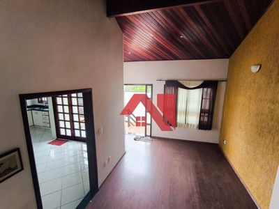 Casa, 3 quartos, 182 m² - Foto 2