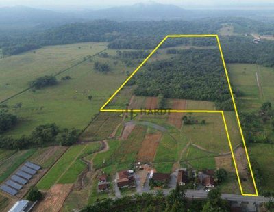 Terreno, 18 hectares - Foto 1