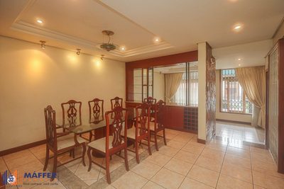 Casa, 3 quartos, 255 m² - Foto 2