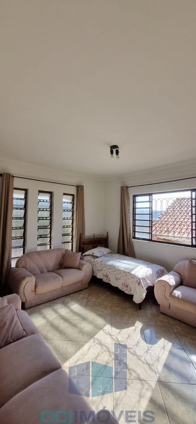 Casa, 3 quartos, 204 m² - Foto 2