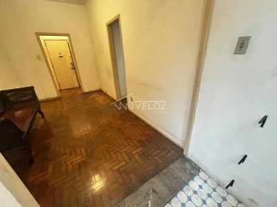 Apartamento, 1 quarto, 42 m² - Foto 1