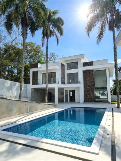 Casa de Condomínio, 4 quartos - Foto 1
