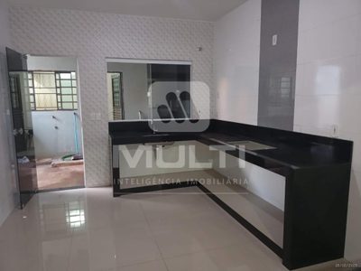 Casa, 3 quartos, 182 m² - Foto 3