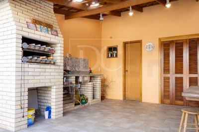 Casa, 4 quartos, 220 m² - Foto 3