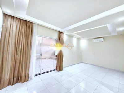 Casa, 4 quartos, 180 m² - Foto 2