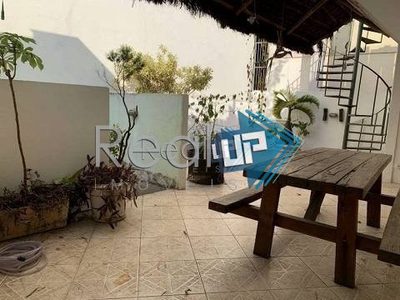 Casa, 13 quartos, 437 m² - Foto 1
