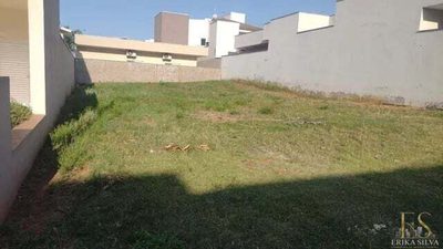 Terreno, 300 m² - Foto 1