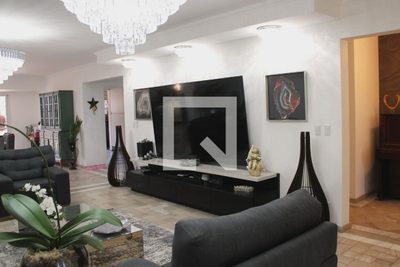 Casa, 4 quartos, 390 m² - Foto 2