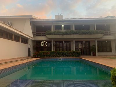 Sobrado, 6 quartos, 910 m² - Foto 1