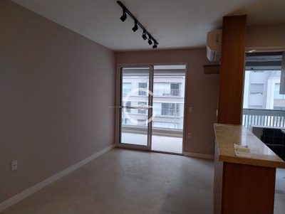 Apartamento, 2 quartos, 69 m² - Foto 2