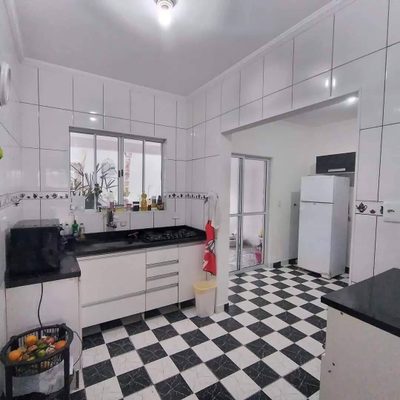 Casa, 3 quartos, 200 m² - Foto 1