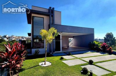 Casa, 5 quartos, 202 m² - Foto 2
