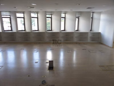 Sala-Conjunto, 560 m² - Foto 1