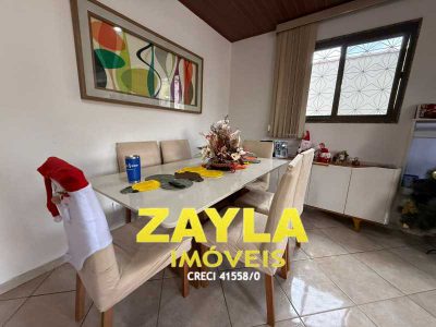 Casa, 3 quartos, 275 m² - Foto 2