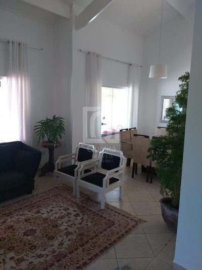 Sítio, 3 quartos, 1000 m² - Foto 5