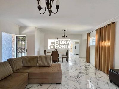 Casa, 4 quartos, 186 m² - Foto 3