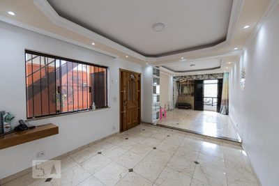 Casa, 3 quartos, 201 m² - Foto 3