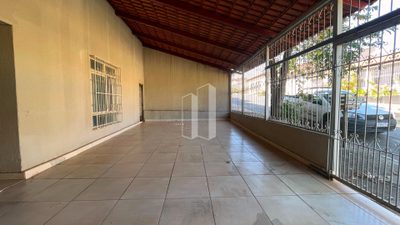 Casa, 4 quartos, 144 m² - Foto 1