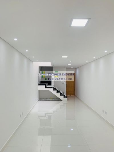 Sobrado, 3 quartos, 225 m² - Foto 1