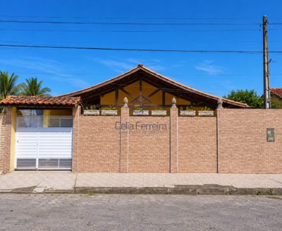 Casa, 4 quartos, 130 m² - Foto 1