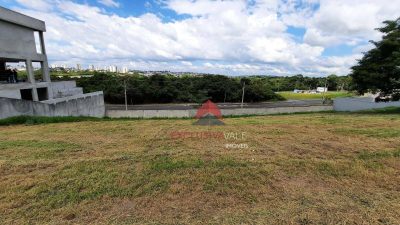 Loteamento e Condomínio, 714 m² - Foto 1