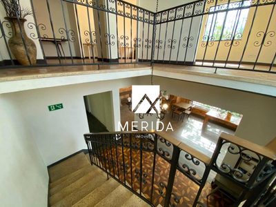 Sobrado, 3 quartos, 226 m² - Foto 1