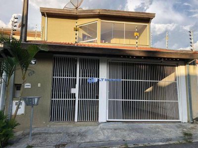 Sobrado, 4 quartos, 235 m² - Foto 1