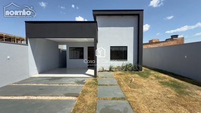 Casa, 2 quartos, 81 m² - Foto 1