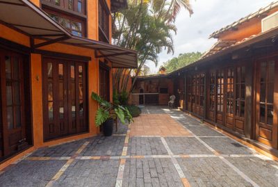 Casa, 4 quartos, 400 m² - Foto 1