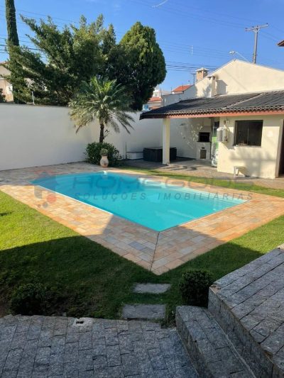 Casa, 3 quartos, 219 m² - Foto 3