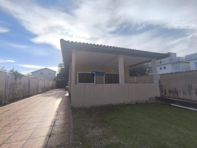 Casa, 3 quartos, 197 m² - Foto 2