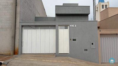 Casa, 2 quartos, 48 m² - Foto 1