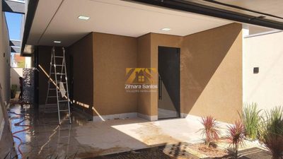 Casa, 3 quartos, 131 m² - Foto 1
