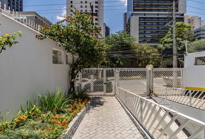 Loteamento e Condomínio - Foto 4