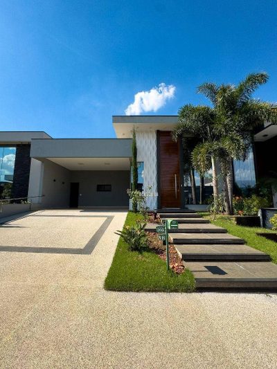 Casa, 3 quartos, 179 m² - Foto 1