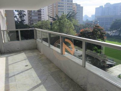 Apartamento, 4 quartos, 226 m² - Foto 2