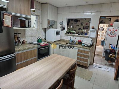 Sobrado, 3 quartos, 220 m² - Foto 5