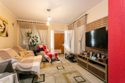 Casa, 3 quartos, 211 m² - Foto 1