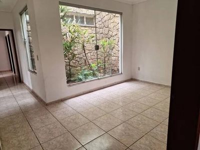 Casa, 3 quartos, 236 m² - Foto 2