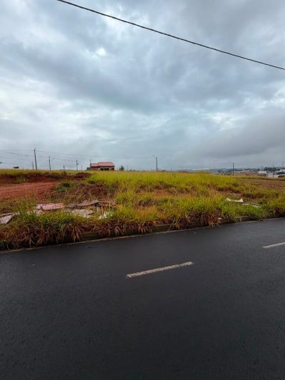 Terreno, 240 m² - Foto 1