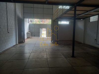 Depósito-Galpão, 220 m² - Foto 1